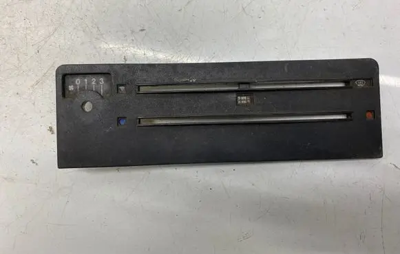 Audi 80 90 B2 Climate control/heater control trim 321919395A