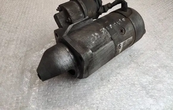 BMW 5 E39 Starter motor 2247391