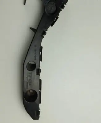 Toyota Prius (XW20) Front bumper mounting bracket 5211647010