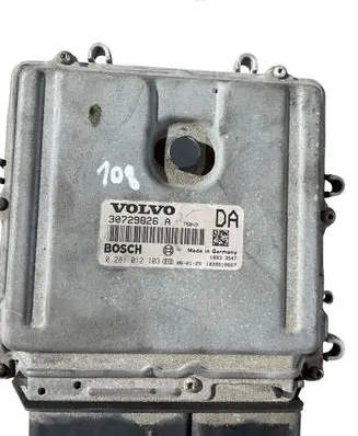 Volvo XC90 Engine control unit/module 30729826 0281012103