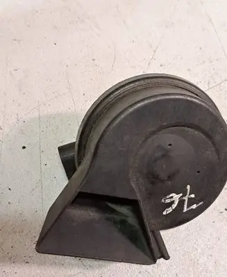 Audi A4 S4 B7 8E 8H Horn signal 8E0951223A