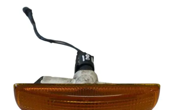 Land Rover Range Rover Sport L320 Front fender indicator light XGB000072