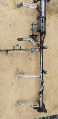 Daihatsu Cuore Dashboard cross member/frame bar 
