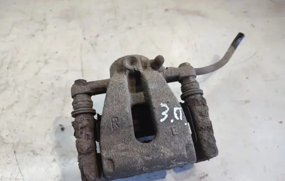Land Rover Freelander 2 - LR2 Rear brake caliper