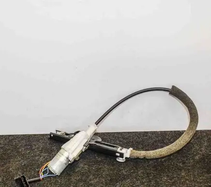 Audi A8 S8 D2 4D Seat belt adjustment motor 4D0857833