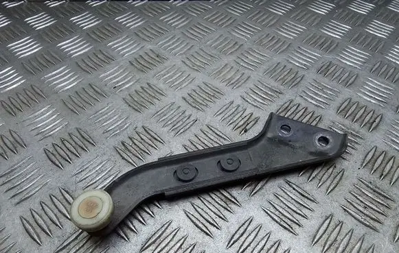 Volkswagen Transporter - Caravelle T5 Sliding door upper roller guide/hinge 7H0843436B