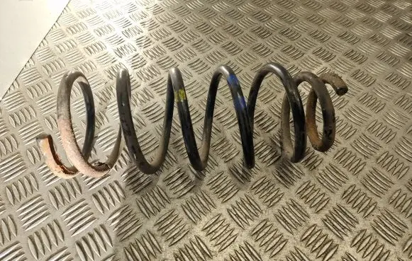 KIA Sorento Rear coil spring