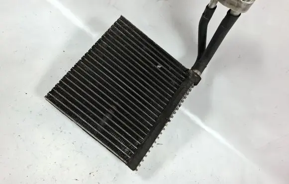 Volvo S40 Air conditioning (A/C) radiator (interior) 668005