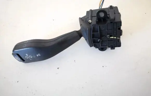 BMW 5 E39 Indicator stalk 8363668k