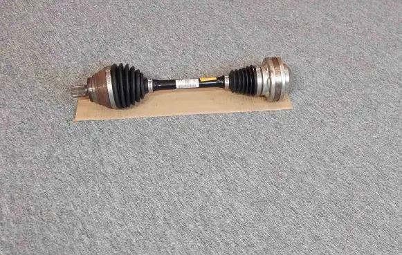 Audi A3 S3 8V Front driveshaft 5Q0407271BT 5Q0.407.271.BT