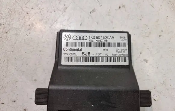 Volkswagen Tiguan Gateway control module 1K0907530AA 1K0907951 5WK50011L