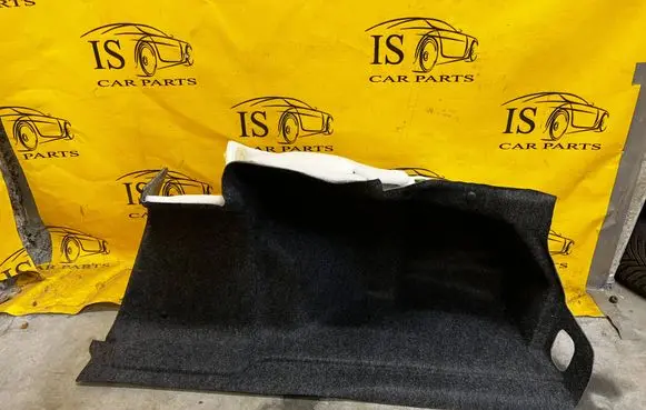 Trunk/boot side trim panel