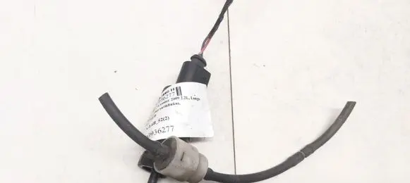 Citroen C-Crosser Windscreen/windshield washer pump 3043125