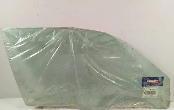 Hyundai Accent Front door window/glass (coupe) 4118RGNH3FD