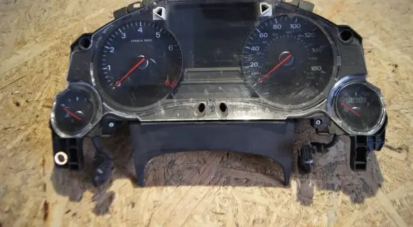 Audi A8 S8 D3 4E Speedometer (instrument cluster) 4E0920950Q