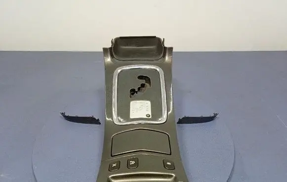 Peugeot 607 Center console 9629448077