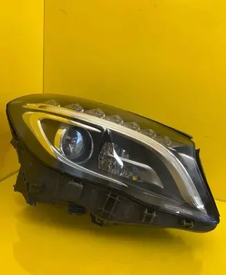 Mercedes-Benz GLA W156 Headlight/headlamp A1569062400