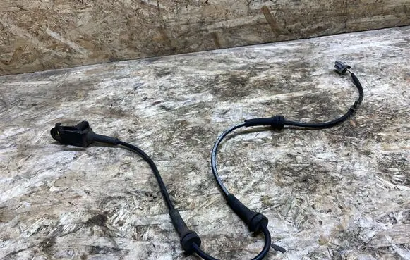 Nissan 350Z ABS brake wheel speed sensor 49392903
