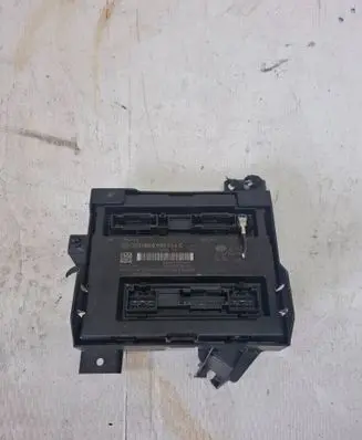 Audi A4 S4 B8 8K Comfort/convenience module 8K0907064C