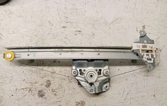 Nissan Juke II F16 Front door window regulator with motor 807516PA1A 807510FA1A 01005