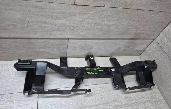 Land Rover Range Rover Sport L461 Front bumper mounting bracket N9X2-17E800-A