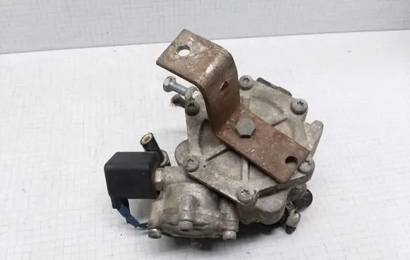 Mitsubishi Galant LP gas reducer 