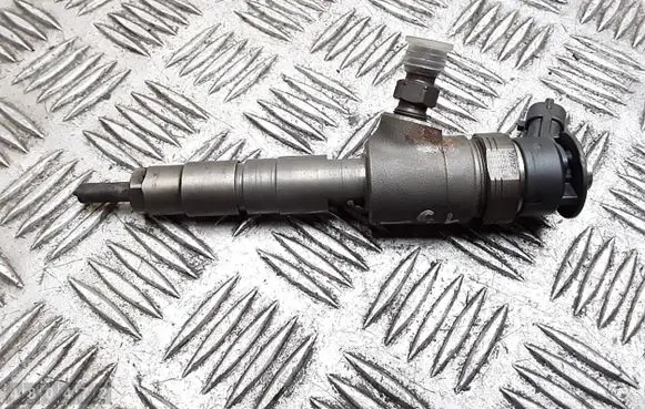 Citroen Berlingo Fuel injector 0445110340