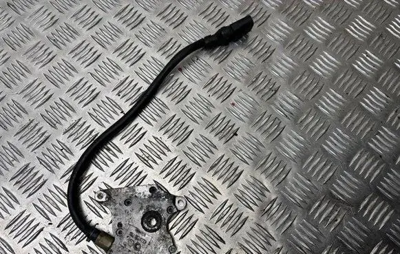 Volkswagen PASSAT B5.5 Gear selector 0501211612