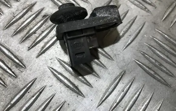 Nissan Note (E11) Front door sensor coupe 