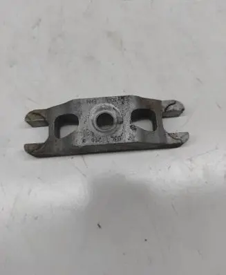 Seat Altea Fuel Injector clamp holder 