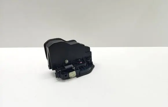 BMW 5 F10 F11 Front door lock 7202143 A046998