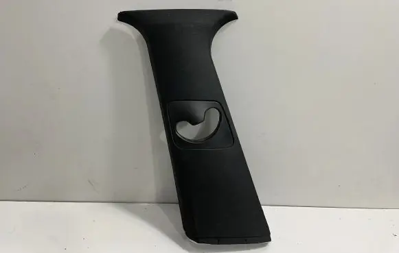 BMW X5 E70 (B) pillar trim (bottom) 7129751