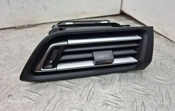 Peugeot 308 Dashboard side air vent grill/cover trim 1303823XZD 96778766