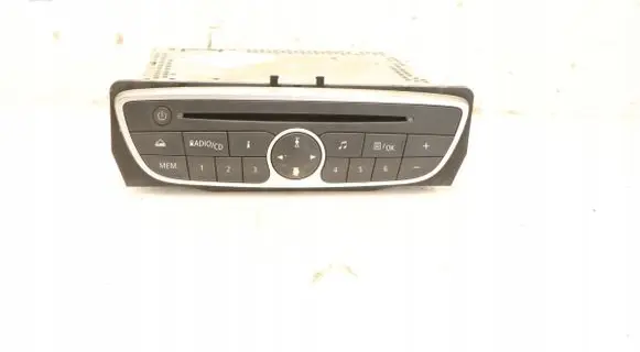 Radio/GPS head unit trim