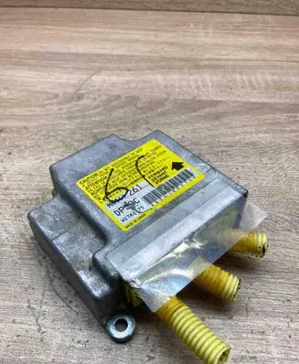 Mitsubishi Lancer Airbag control unit/module MN141261