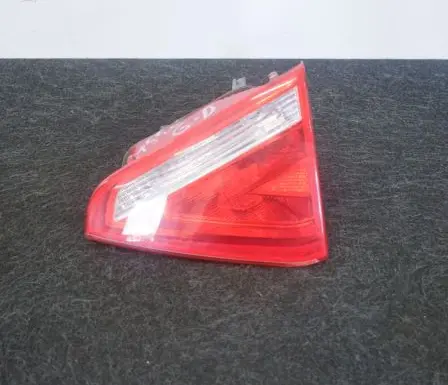 Audi A5 8T 8F Tailgate rear/tail lights 8T0945094