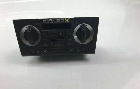 Audi A4 S4 B7 8E 8H Climate control unit 8E0820043AK P1736