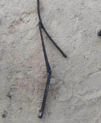 BMW 5 E60 E61 Windshield/front glass wiper blade 7035099