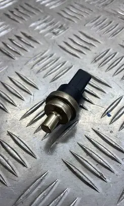 Coolant temperature sensor