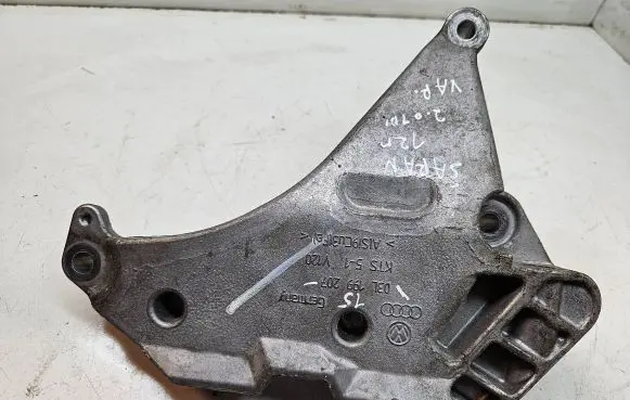 Volkswagen Sharan Engine mounting bracket 03L199207