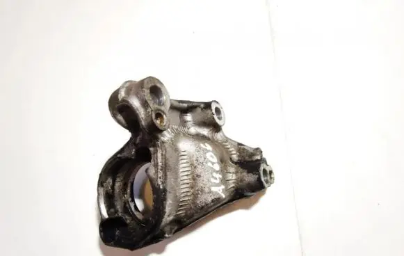 Citroen DS3 Engine mounting bracket 9680276880