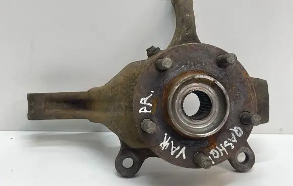 Nissan Qashqai Front wheel hub