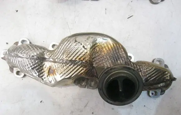 Audi A8 S8 D5 Exhaust manifold 0P2253033A
