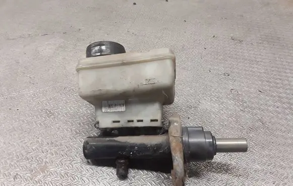 Land Rover Freelander Master brake cylinder 74471206