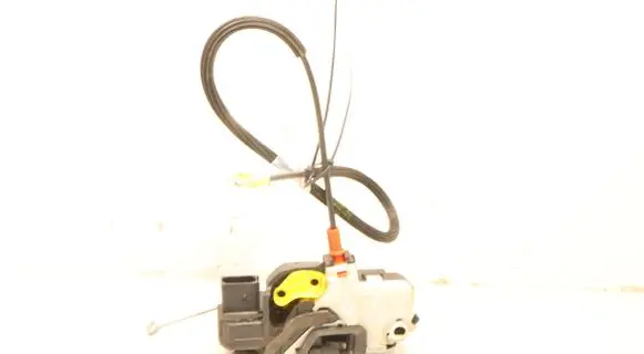 Opel Astra J Front door lock