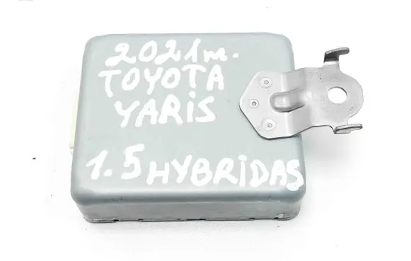 Toyota Yaris XP210 Other devices 86572K0010