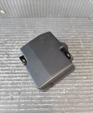 KIA Sportage Fuse box cover 91956CJ010