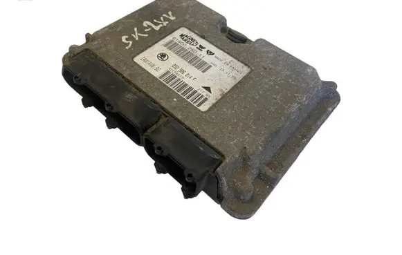 Skoda Octavia Mk1 (1U) Engine control unit/module 032906014F 6160026011 4PLVKEC9