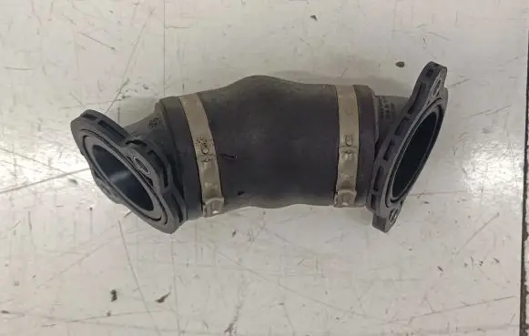 Audi A3 8Y Engine coolant pipe/hose