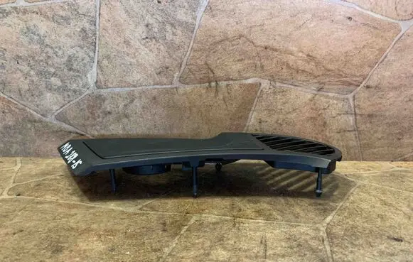 Audi TT TTS Mk2 Dash center speaker trim cover 8J2819793